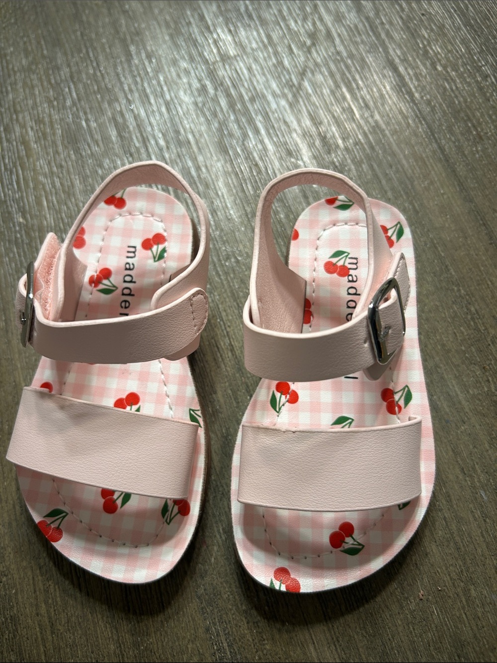 Madden Girl Pink Cherry Print Buckle Strap Sandals, Sz. 6, New no Tag.